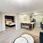 New Central Buckhead Apt Atlanta Gem