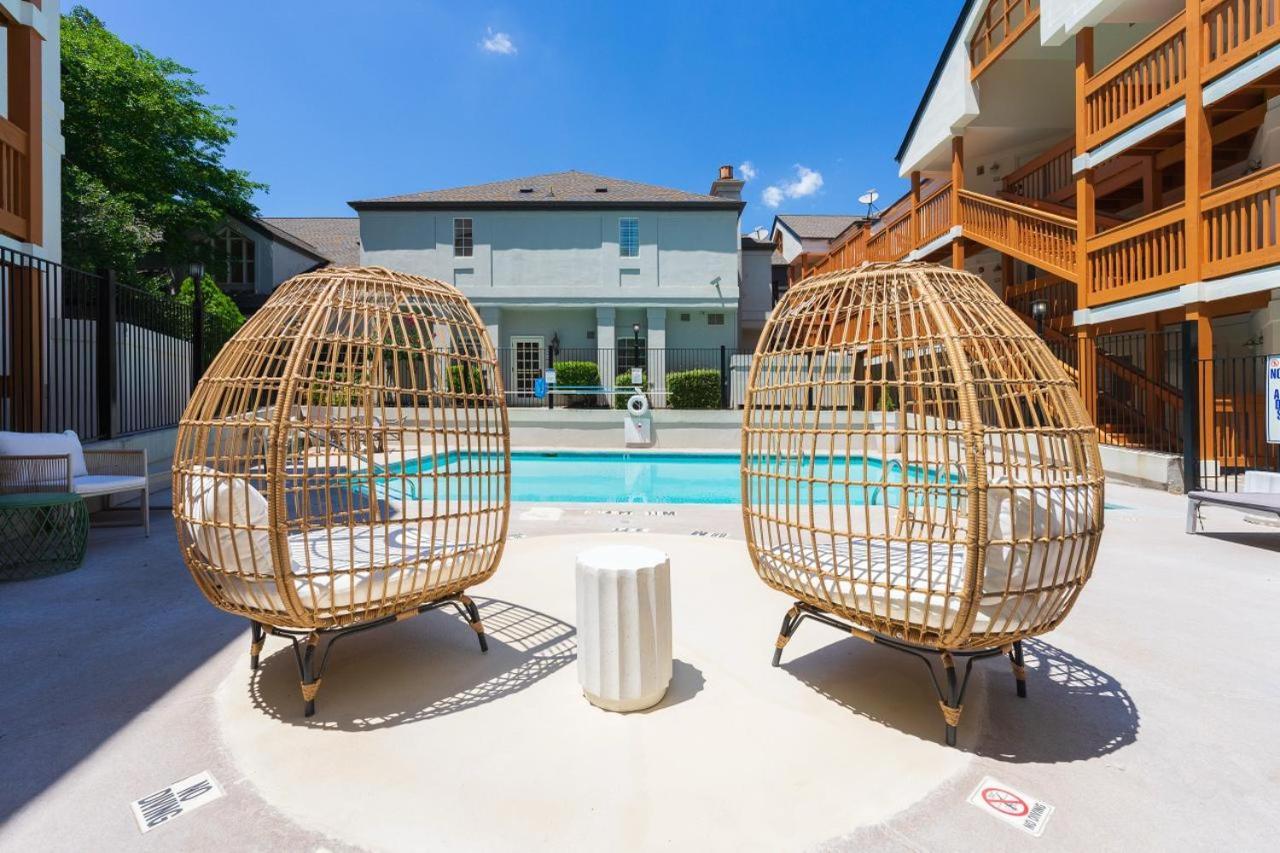 New Buckhead Gem Apartment *